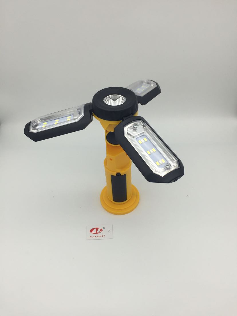 Tool is suing multi - function LED light hook car maintenance light adjustable light folding camping light
