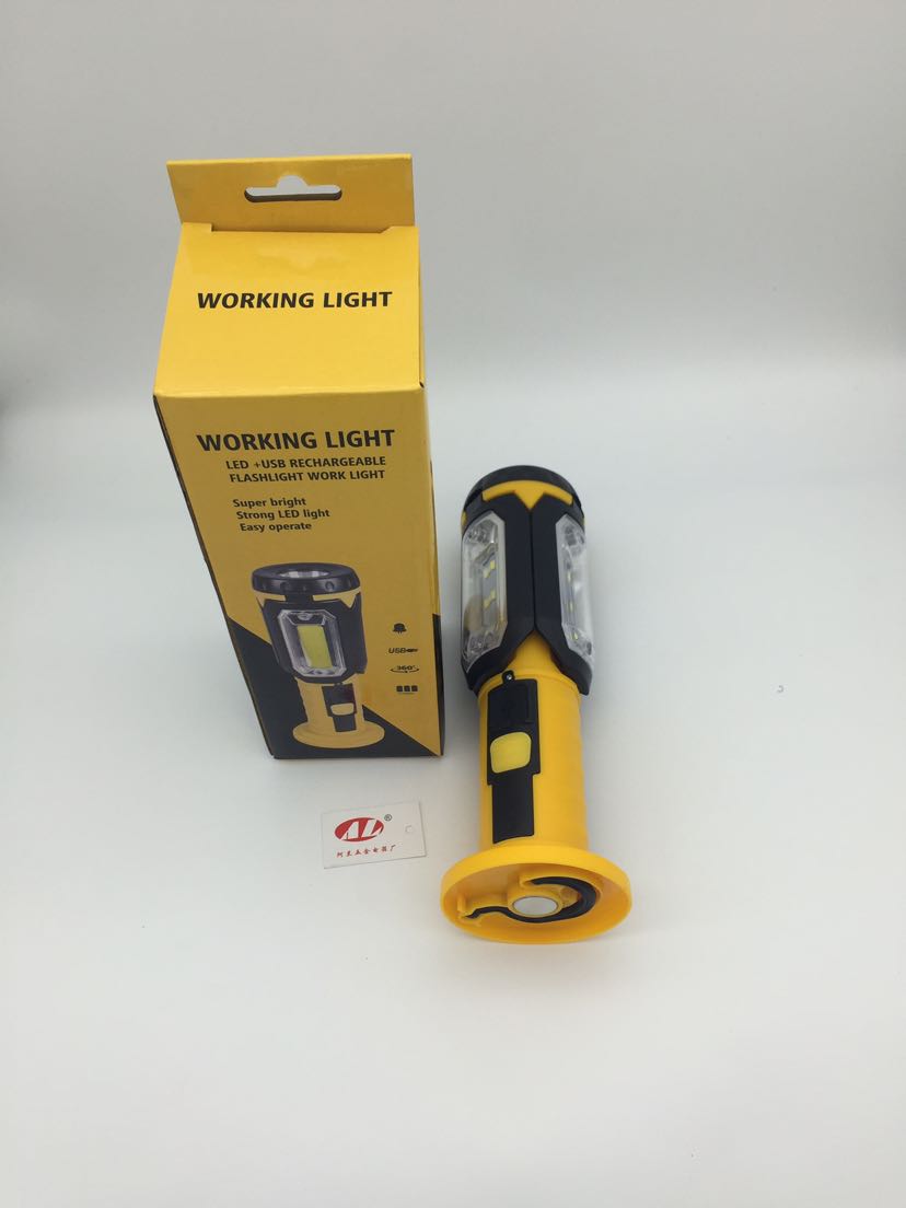 Tool is suing multi - function LED light hook car maintenance light adjustable light folding camping light