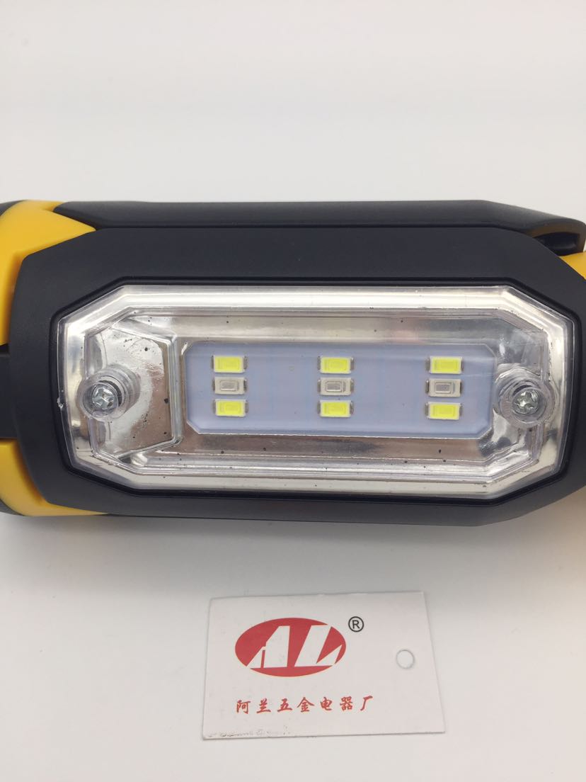 Tool is suing multi - function LED light hook car maintenance light adjustable light folding camping light