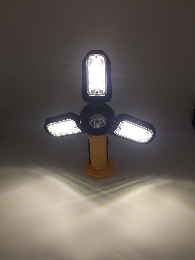 Tool is suing multi - function LED light hook car maintenance light adjustable light folding camping light