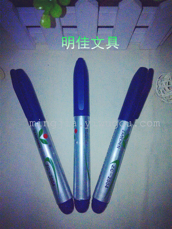 Marker, bullet, quality durable, permanent waterproof ink, the ink can be added.