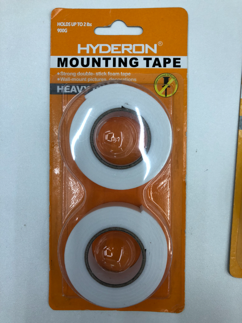 Transparent double-sided sided tape is used to remove harmful strains of adhesive tape Transparent double-sided sided tape is used to remove harmful strains of adhesive tape
