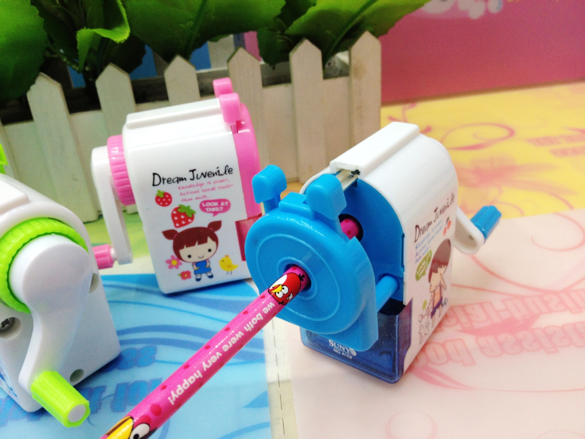 Manufacturer of fine hand pencil sharpener cartoon durable pencil sharpener
