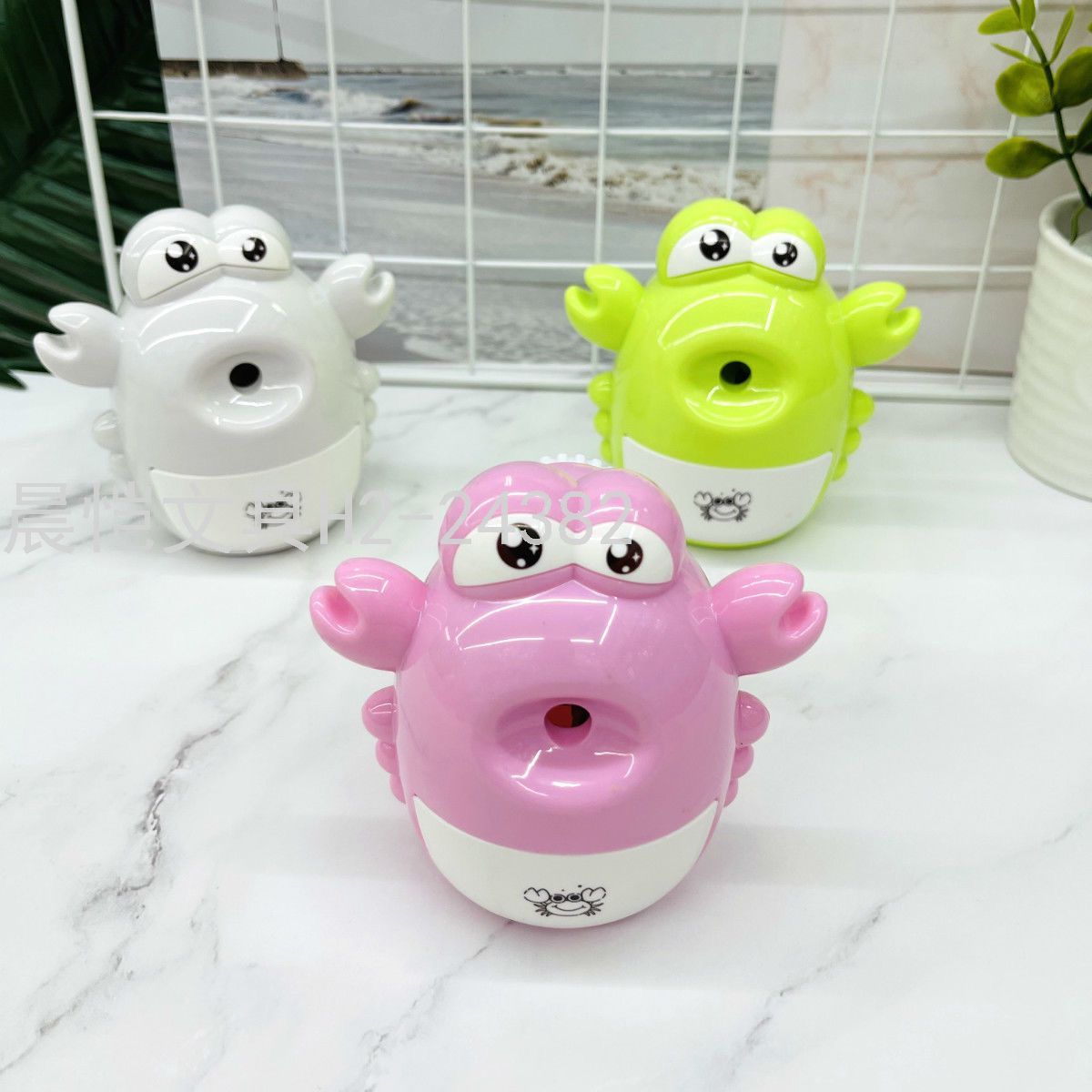 Elementary School Student Penknife Hand-Cranking Automatic Lead Cartoon Pencil Shapper Male and Female Child Robot Pencil Driver Pencil Sharpener