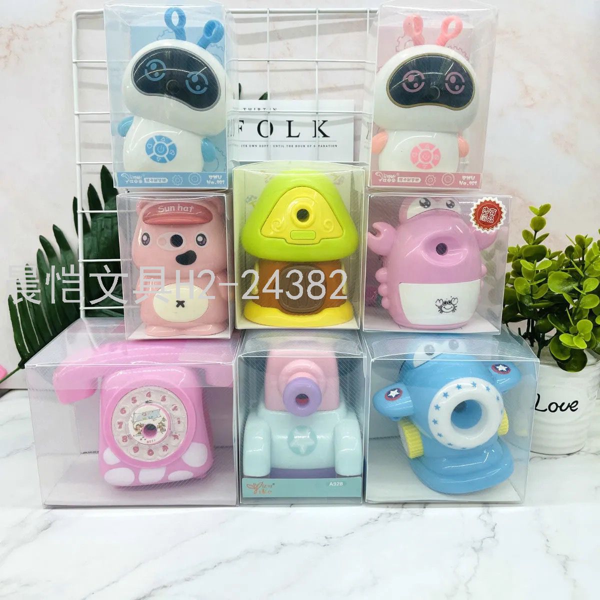 Elementary School Student Penknife Hand-Cranking Automatic Lead Cartoon Pencil Shapper Male and Female Child Robot Pencil Driver Pencil Sharpener Elementary School Student Penknife Hand-Cranking Automatic Lead Cartoon Pencil Shapper Male and Female Child Robot Pencil Driver Pencil Sharpener