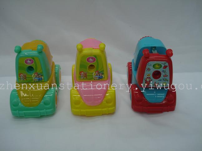 Hot Selling Classic Car Hand-Cranking Pencil Sharpener Color Mixed