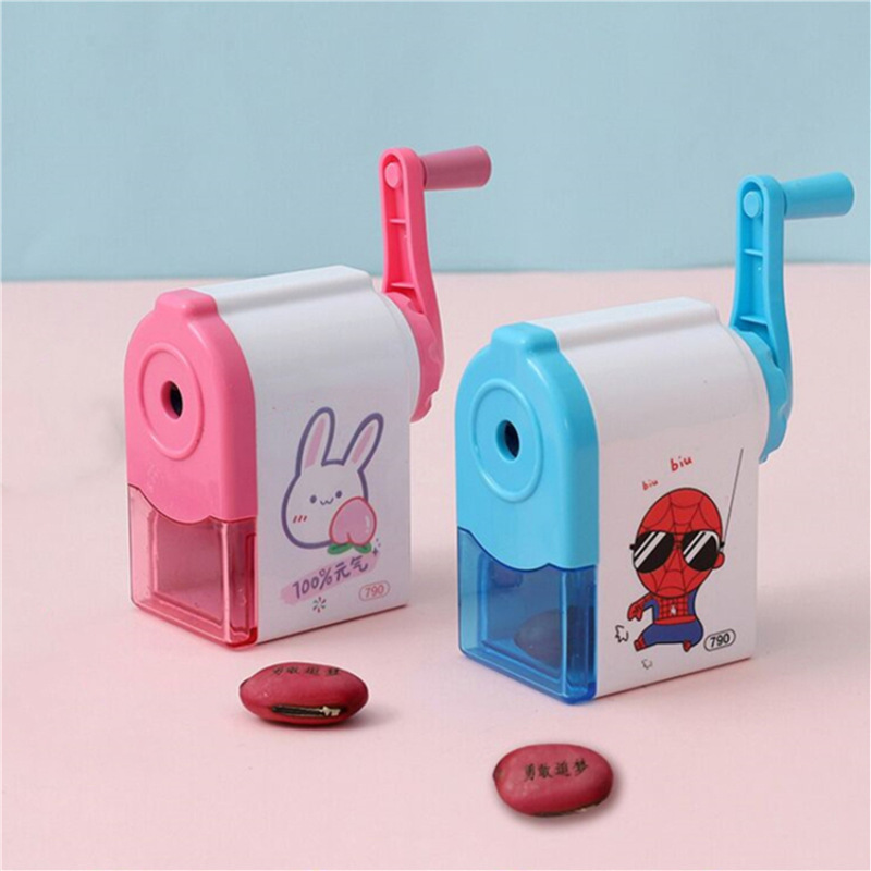 Factory Wholesale Pencil Pencil Shapper Cute Cartoon Pencil Sharpener Hand Manual Children Pin Pen Machine Twist Pen Pencil Sharpener