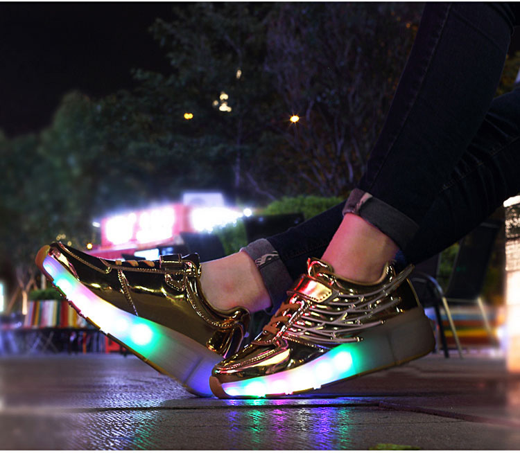 Amazon AliExpress Supply Luminous Heelys Single Wheel Skate Shoes Double Wheel Skates Wings Light Shoes K02