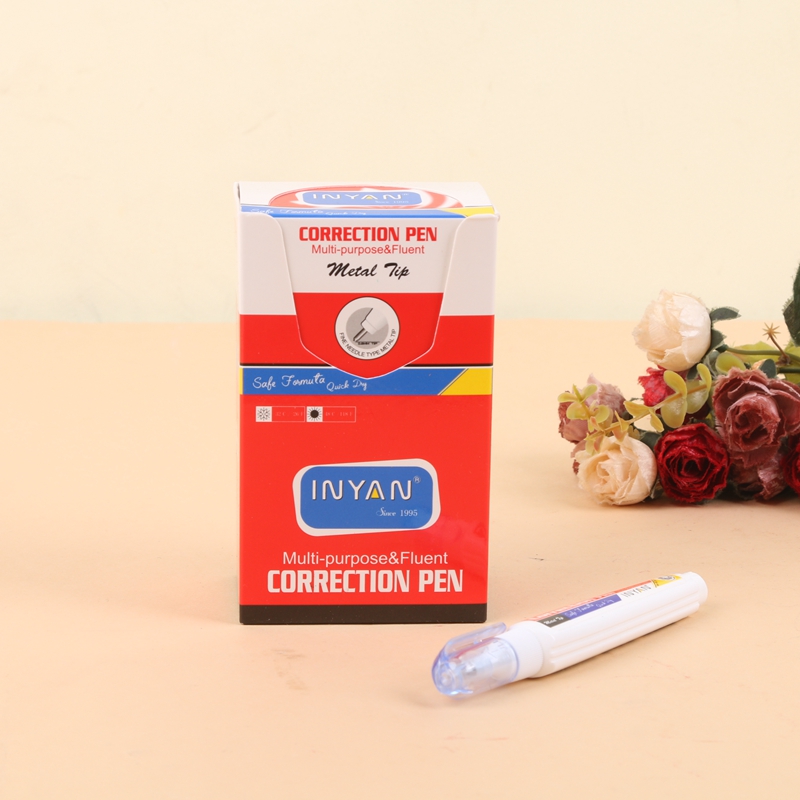 Students learn office correction fluid correction liquid steel head modification liquid non-toxic quick drying type.