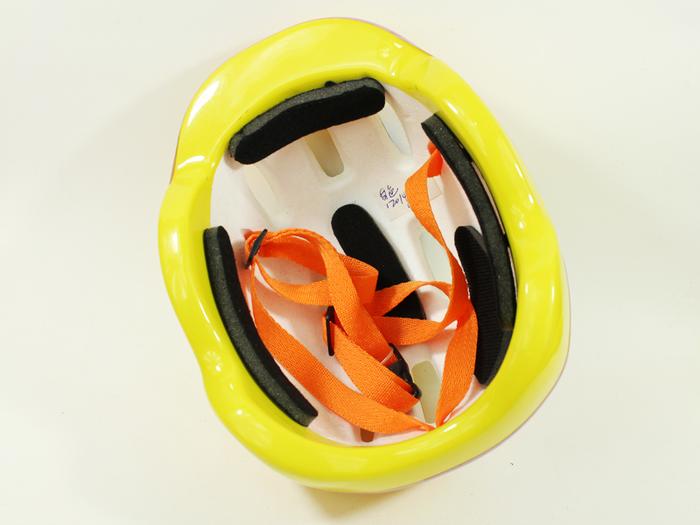Genuine roller skates safety cap roller skates roller skates roller skates children's bicycle pulley cycling protective gear helmet set