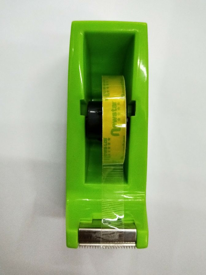 This tape cutter, tape stand, rubber stand.