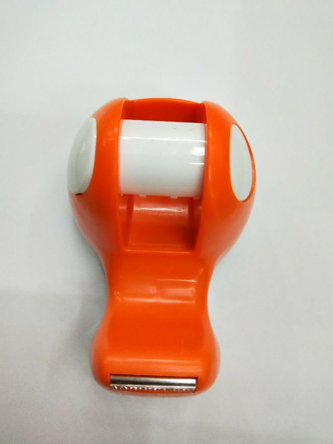 This tape cutter, tape stand, rubber stand.