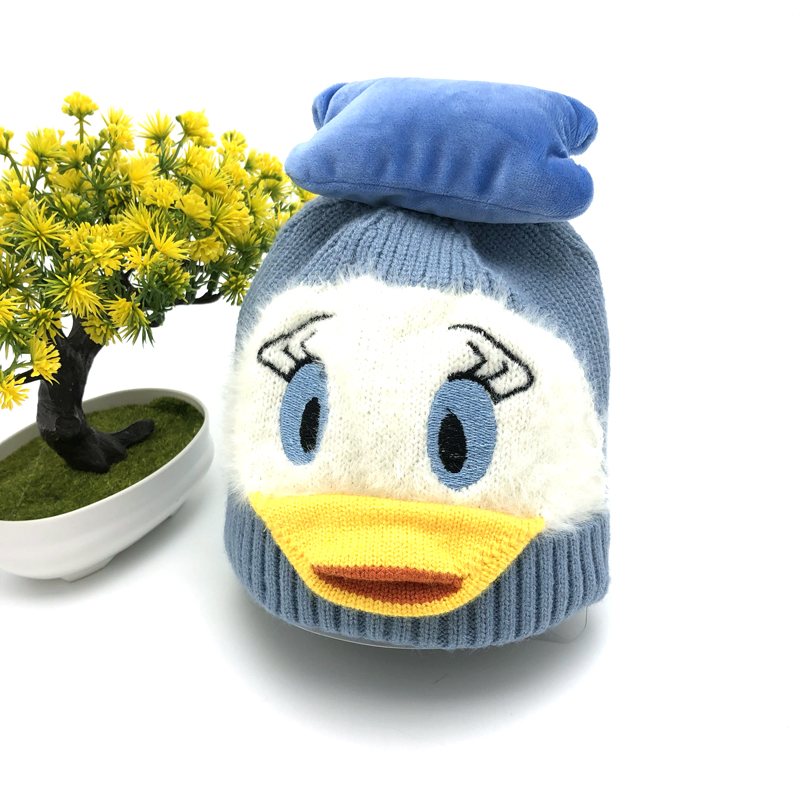 High quality winter cartoon pattern acrylic warm knitted hat