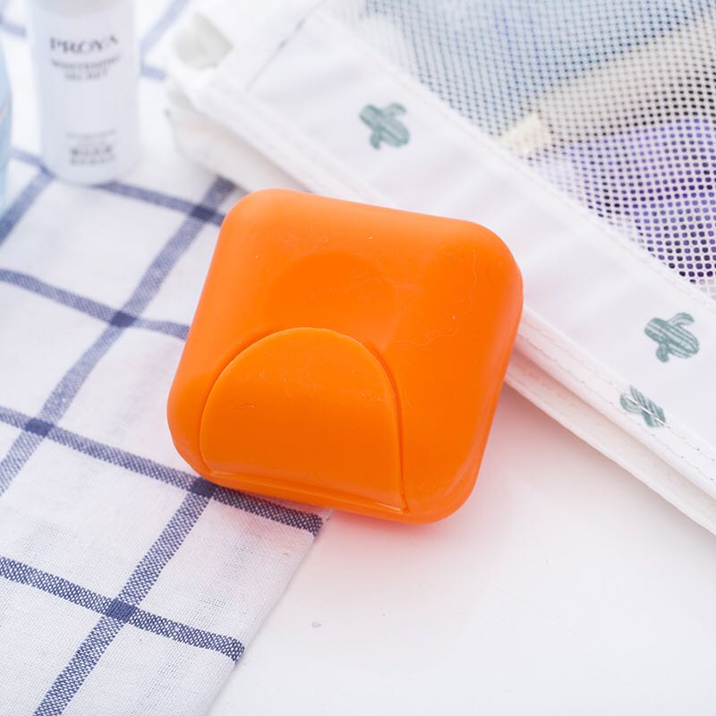 Small size of portable travel soap box with lock Small size of portable travel soap box with lock