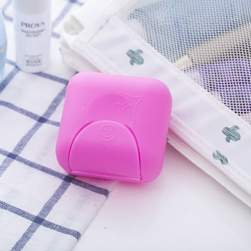 Small size of portable travel soap box with lock Small size of portable travel soap box with lock