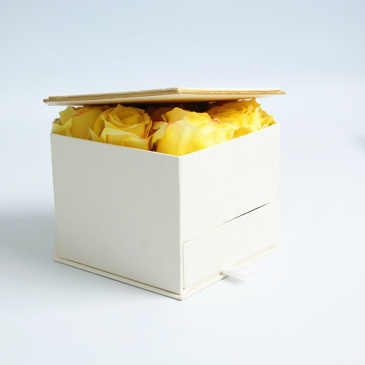 Flower gift box eternal life soap box manufacturers creative diamond drawer gift box manufacturers can be customized Flower gift box eternal life soap box manufacturers creative diamond drawer gift box manufacturers can be customized