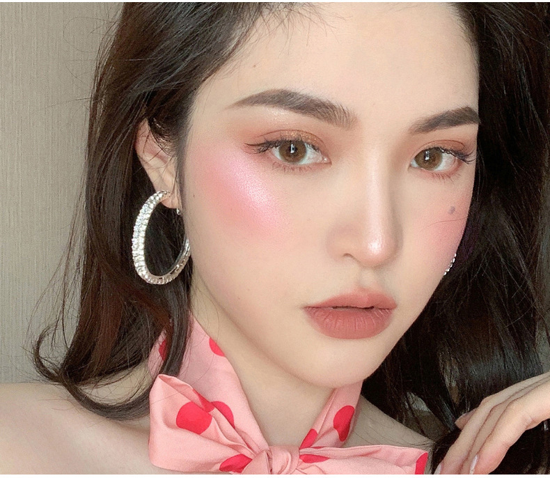 Little Aoding Reverse Charm Smiley Face Highlight Contour Compact Makeup Palette Matte Glitter Nose Shadow Three-Dimensional Internet Celebrity Little Aoding Reverse Charm Smiley Face Highlight Contour Compact Makeup Palette Matte Glitter Nose Shadow Three-Dimensional Internet Celebrity