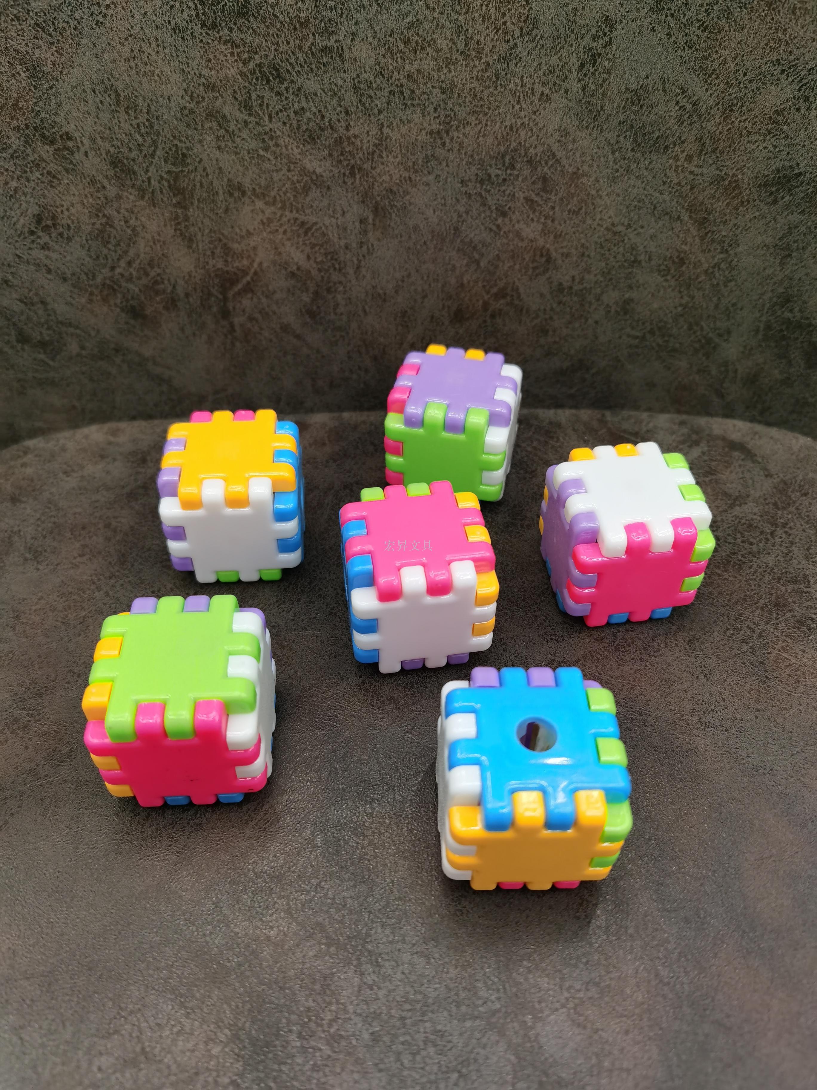Building block pencil sharpener 604 rubik&#039;s cube pencil sharpener toy pencil sharpener student office stationery manual pencil sharpener
