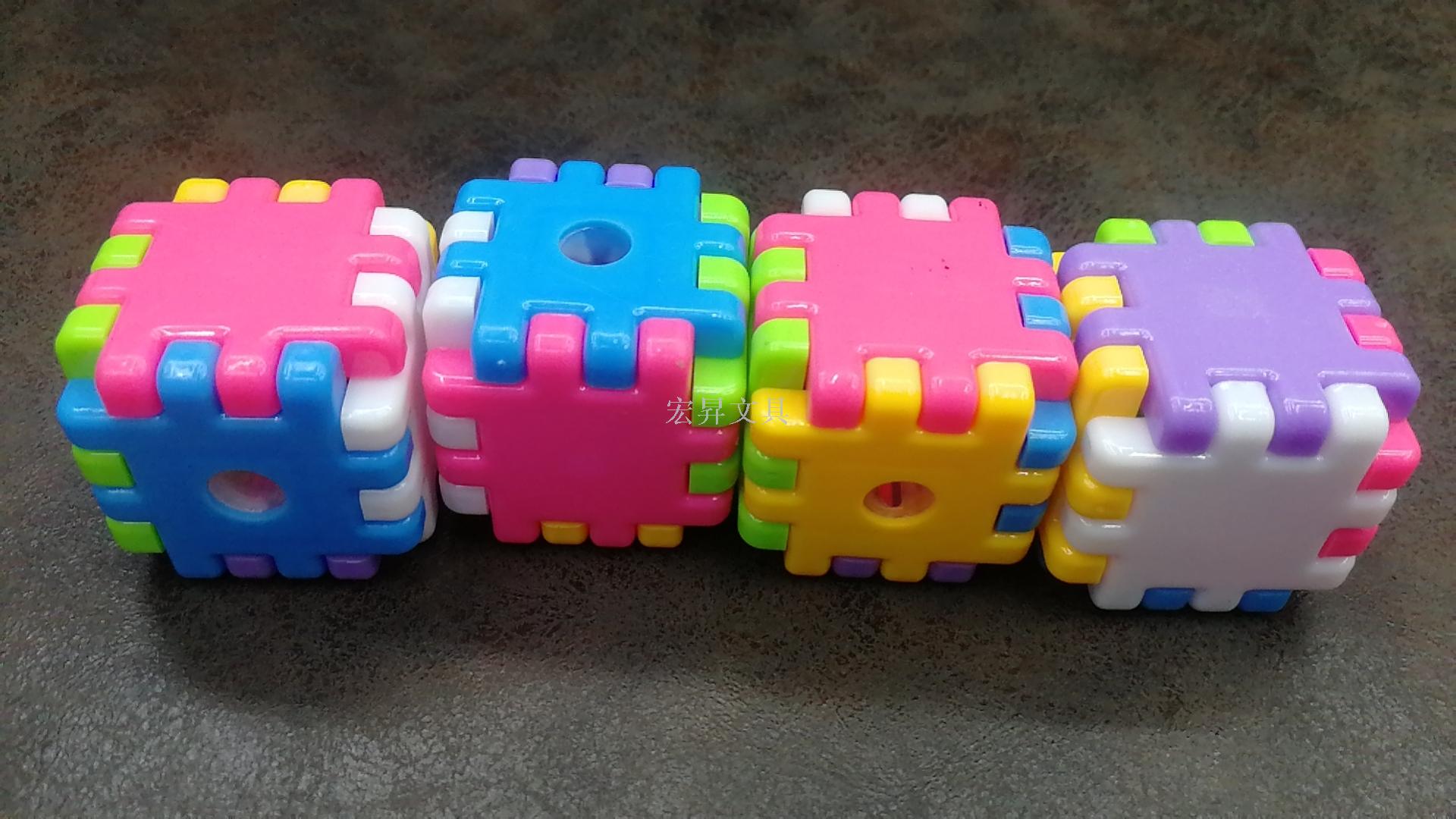 Building block pencil sharpener 604 rubik's cube pencil sharpener toy pencil sharpener student office stationery manual pencil sharpener Building block pencil sharpener 604 rubik's cube pencil sharpener toy pencil sharpener student office stationery manual pencil sharpener