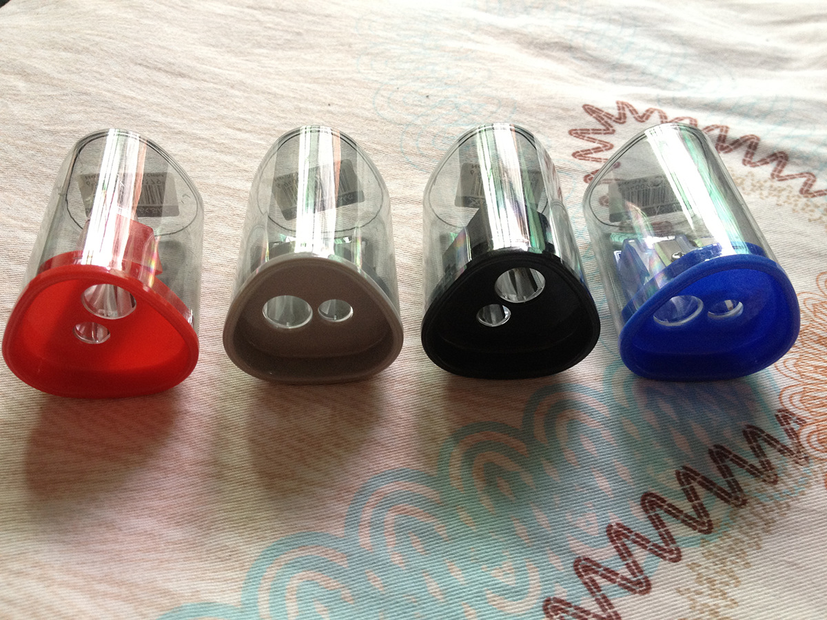 Triangle shaped pencil sharpener plastic small hole transparent pencil sharpener shaver school stationery