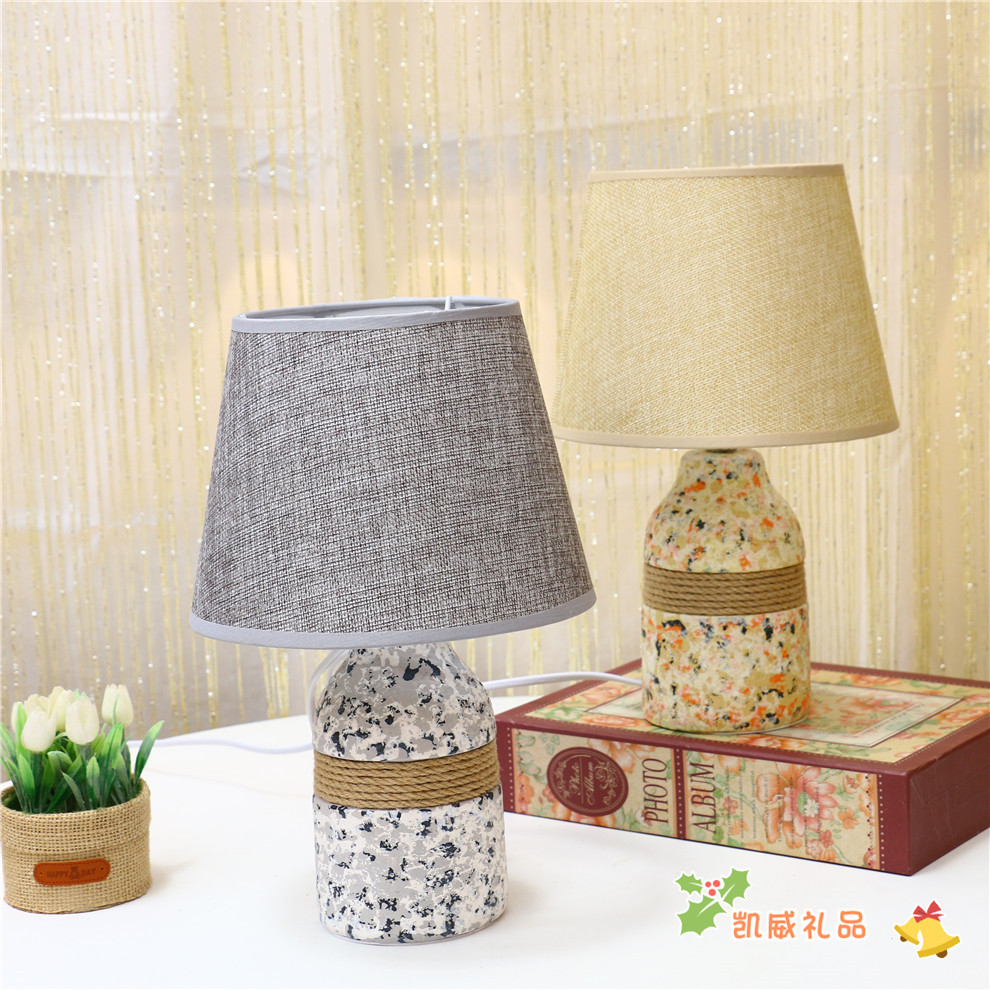 European-Style Fabric Table Lamp Bedroom Bedside Lamp Simple Modern Cozy and Romantic Bedside Table 