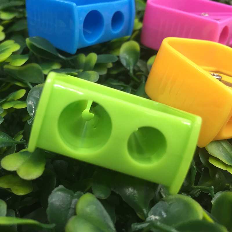 Geometry big hole double hole pencil sharpener pen sharpener wholesale manufacturers direct marketing