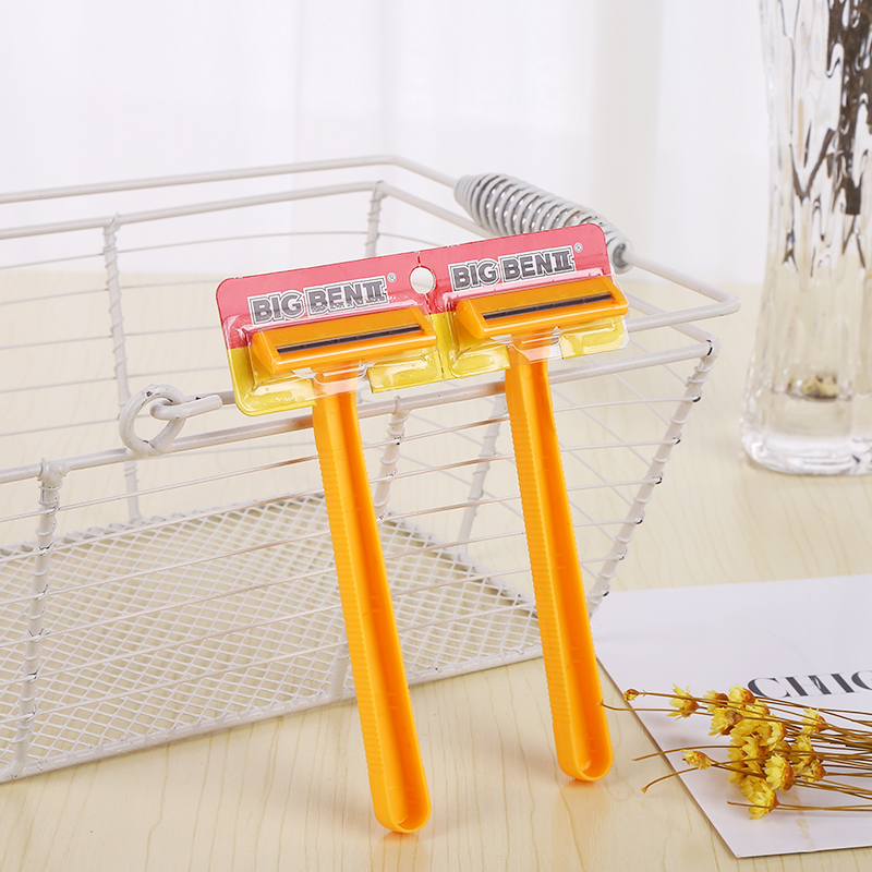 Hot style spot disposable shaver double-layer stainless steel shaver with manual razor. Hot style spot disposable shaver double-layer stainless steel shaver with manual razor.