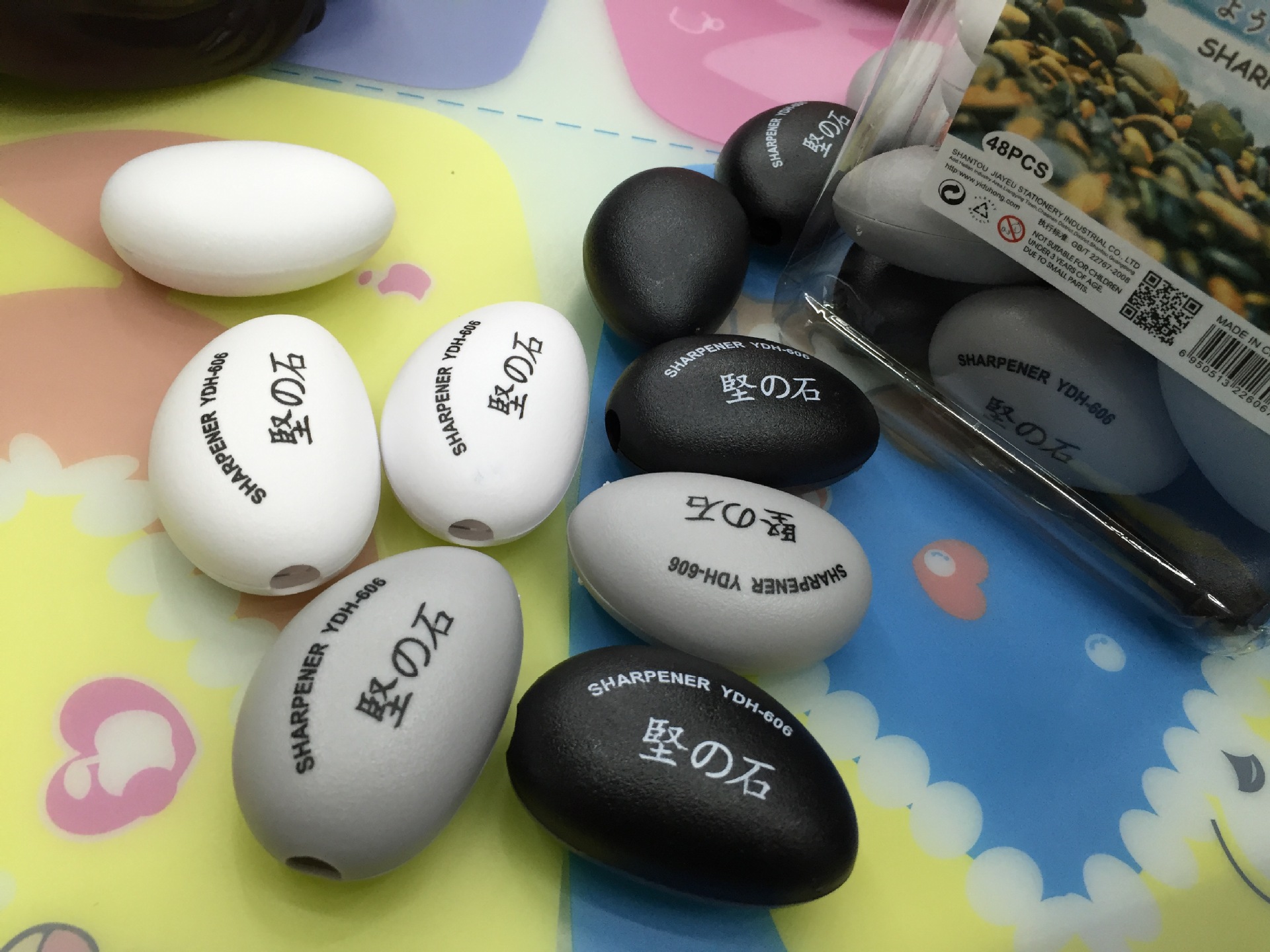 Creative stone style single-hole pencil sharpener kids fashion cartoon pencil sharpener Creative stone style single-hole pencil sharpener kids fashion cartoon pencil sharpener