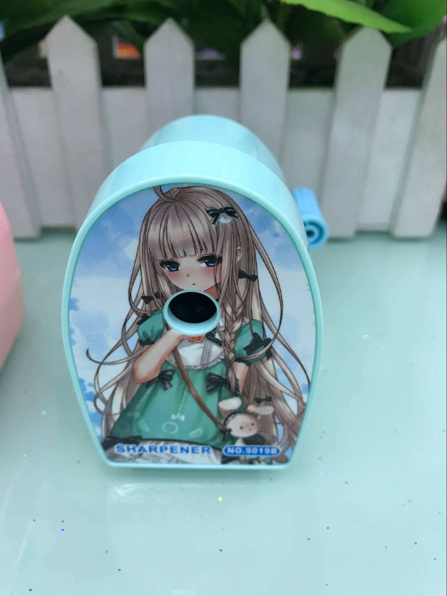 Manufacturer direct animation king glory automatic back and forth pencil sharpener students hand sharpener