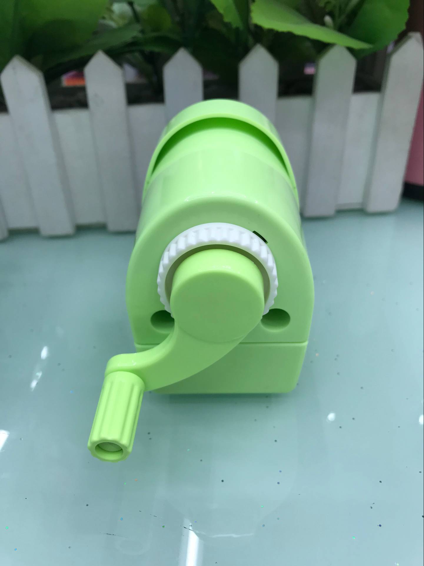 Manufacturer direct animation king glory automatic back and forth pencil sharpener students hand sharpener Manufacturer direct animation king glory automatic back and forth pencil sharpener students hand sharpener
