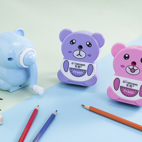 Dongyang Stationery dy-8403 Creative Cartoon Three bears Automatic advance and the Retreat pencil Sharpener Factory Direct sale