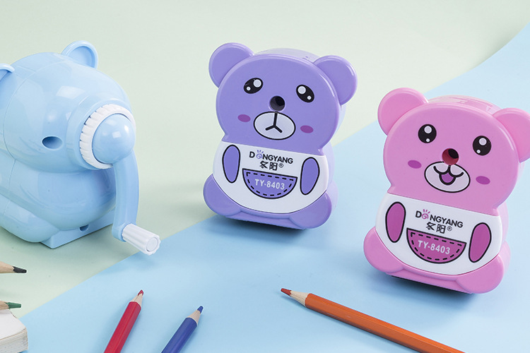 Dongyang Stationery dy-8403 Creative Cartoon Three bears Automatic advance and the Retreat pencil Sharpener Factory Direct sale Dongyang Stationery dy-8403 Creative Cartoon Three bears Automatic advance and the Retreat pencil Sharpener Factory Direct sale