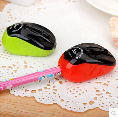Korean creative student stationery kindergarten gift mouse modeling pencil sharpener wholesale