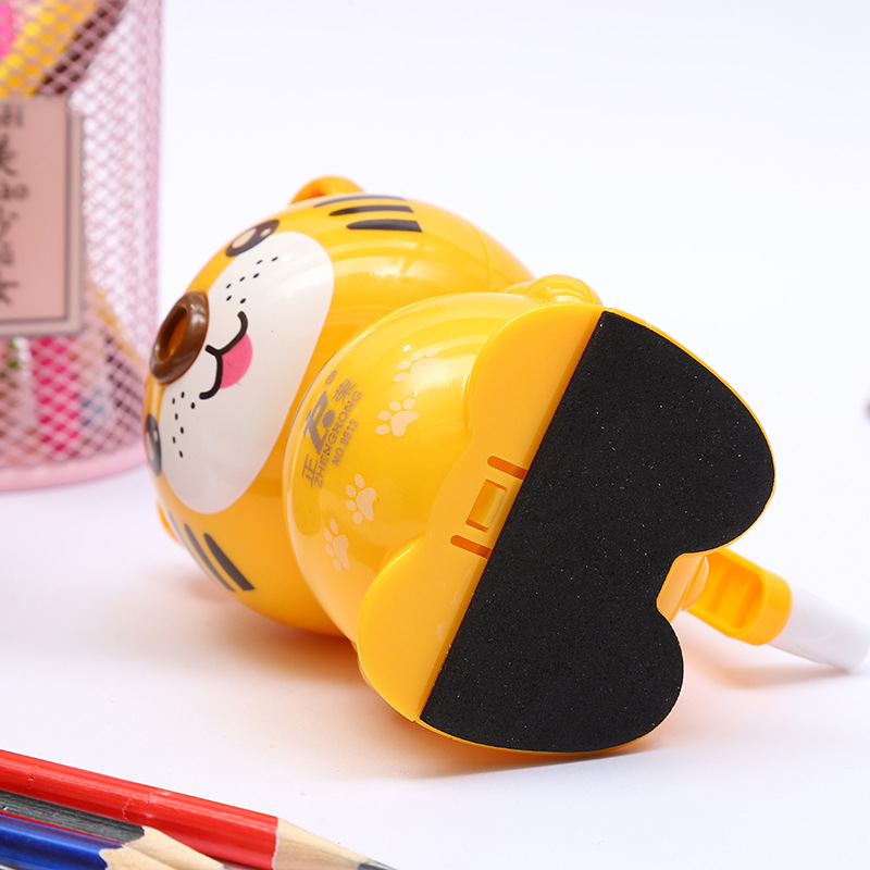 Zhengrong cartoon tiger shape pencil sharpener creative students hand sharpener automatic pen sharpener into the pen Zhengrong cartoon tiger shape pencil sharpener creative students hand sharpener automatic pen sharpener into the pen