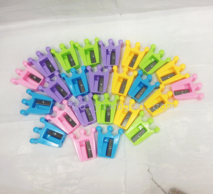 The crown of a pencil sharpener, pencil sharpener, pencil sharpener The crown of a pencil sharpener, pencil sharpener, pencil sharpener