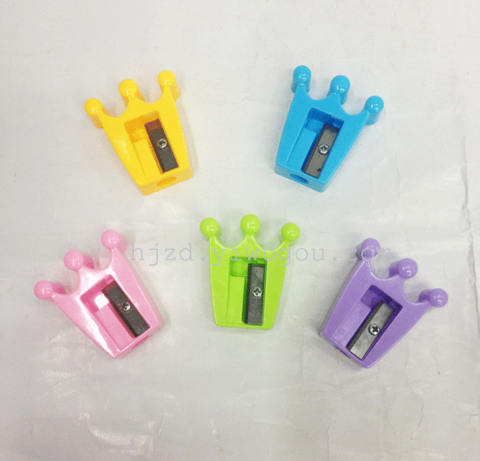 The crown of a pencil sharpener, pencil sharpener, pencil sharpener The crown of a pencil sharpener, pencil sharpener, pencil sharpener