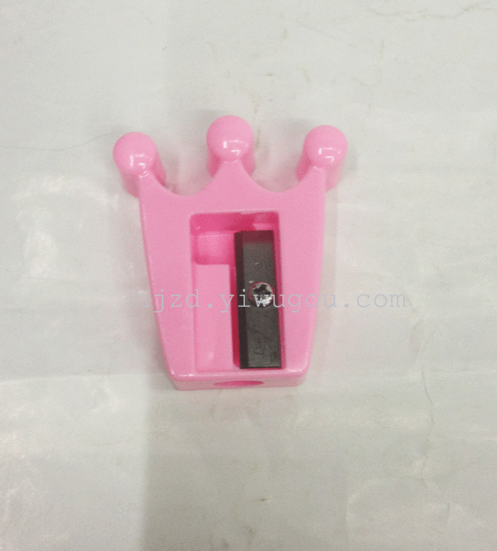The crown of a pencil sharpener, pencil sharpener, pencil sharpener The crown of a pencil sharpener, pencil sharpener, pencil sharpener