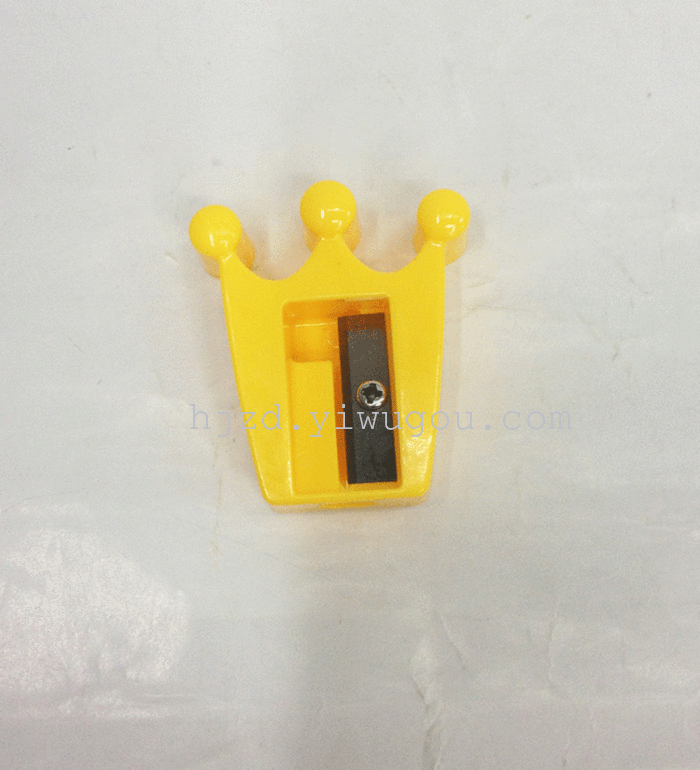 The crown of a pencil sharpener, pencil sharpener, pencil sharpener The crown of a pencil sharpener, pencil sharpener, pencil sharpener