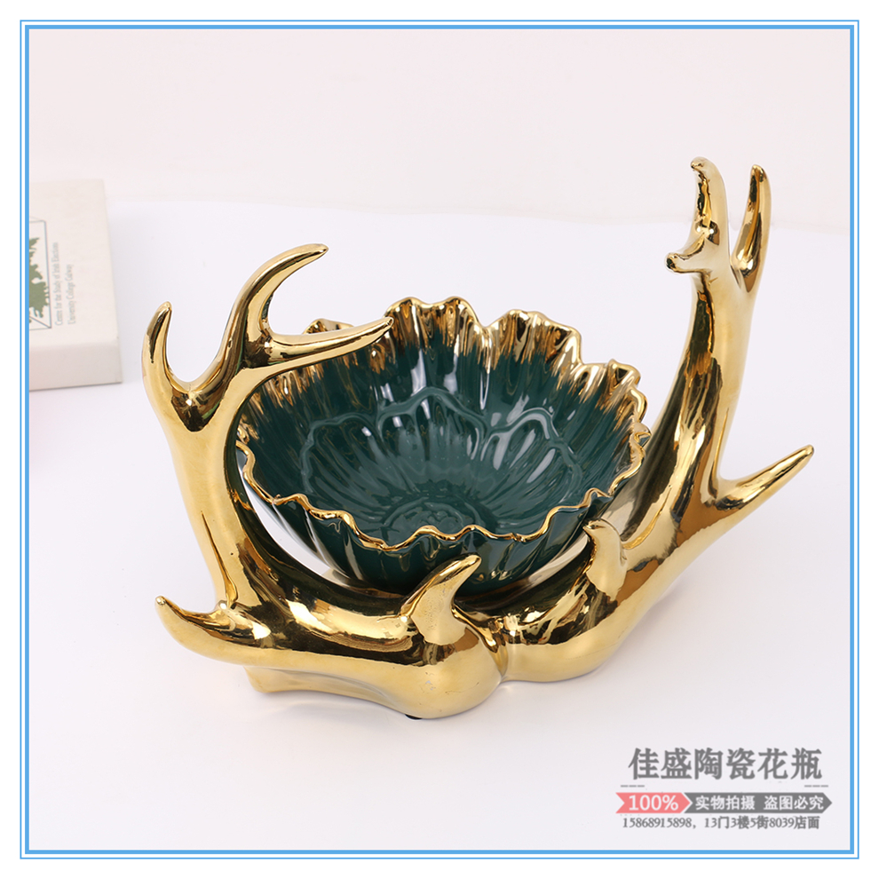 Hotel Ceramic Plating Creative Fruit Plate European Style Household Fruit Baskets Fruit Bowl Dried Fruit Tray Living Room Decoration Storage Box Hotel Ceramic Plating Creative Fruit Plate European Style Household Fruit Baskets Fruit Bowl Dried Fruit Tray Living Room Decoration Storage Box