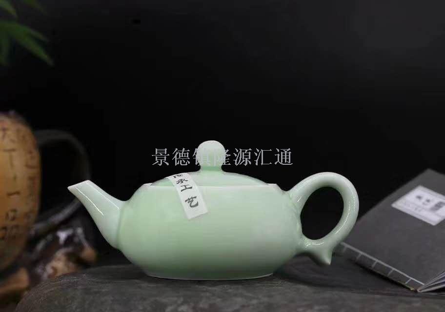 Tea set teacup teapot travel Tea set ceramic cover bowl jingdezhen ceramic pot kung fu Tea set Tea pot
