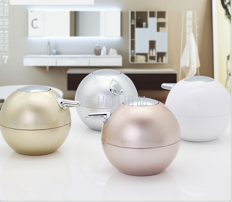Round ball emulsion bottle pressure hand sanitizer bottle high - end hotel soap dispenser.