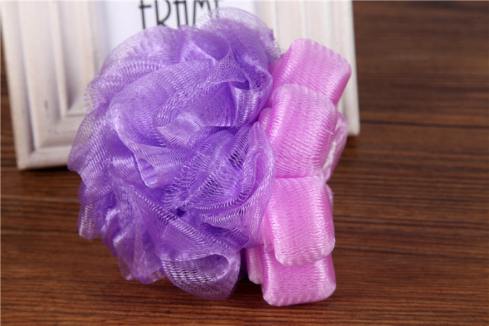 Hanging plum flower gradient bath ball Hanging plum flower gradient bath ball