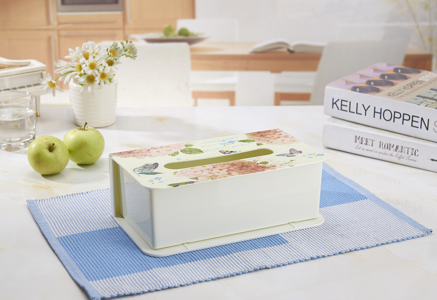 Plastic Tissue Box Creative Living Room Tissue Box Household Desk Retractable Tissue Storage Box Tissue Box Plastic Tissue Box Creative Living Room Tissue Box Household Desk Retractable Tissue Storage Box Tissue Box