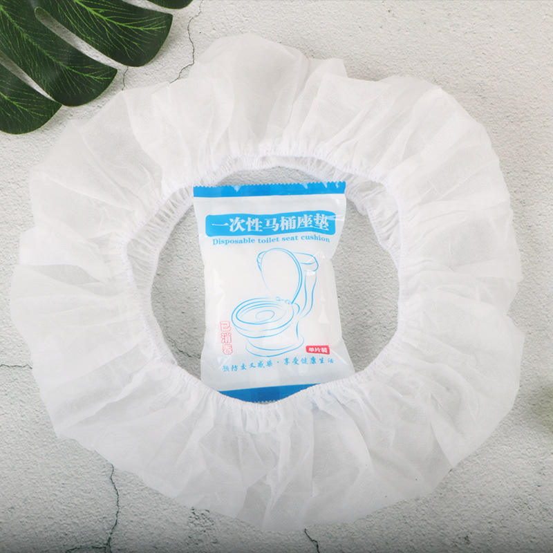 Disposable Toilet Lid Cushion Clean and Sanitary Antibacterial Public Toilet Travel Disposable Toilet Mat 50 Pieces