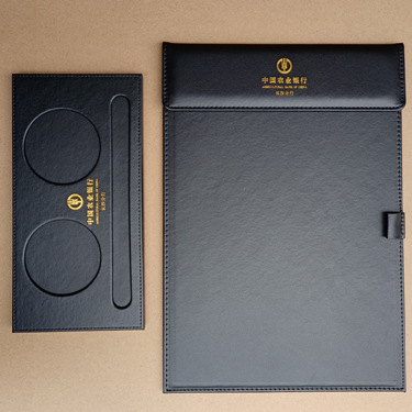 Wholesale Hotel A4 Conference Mat Clip Cup Saucer Coasters Suits Leather Contract Tablet Clip Customized Magnetic Menu Holder Wholesale Hotel A4 Conference Mat Clip Cup Saucer Coasters Suits Leather Contract Tablet Clip Customized Magnetic Menu Holder