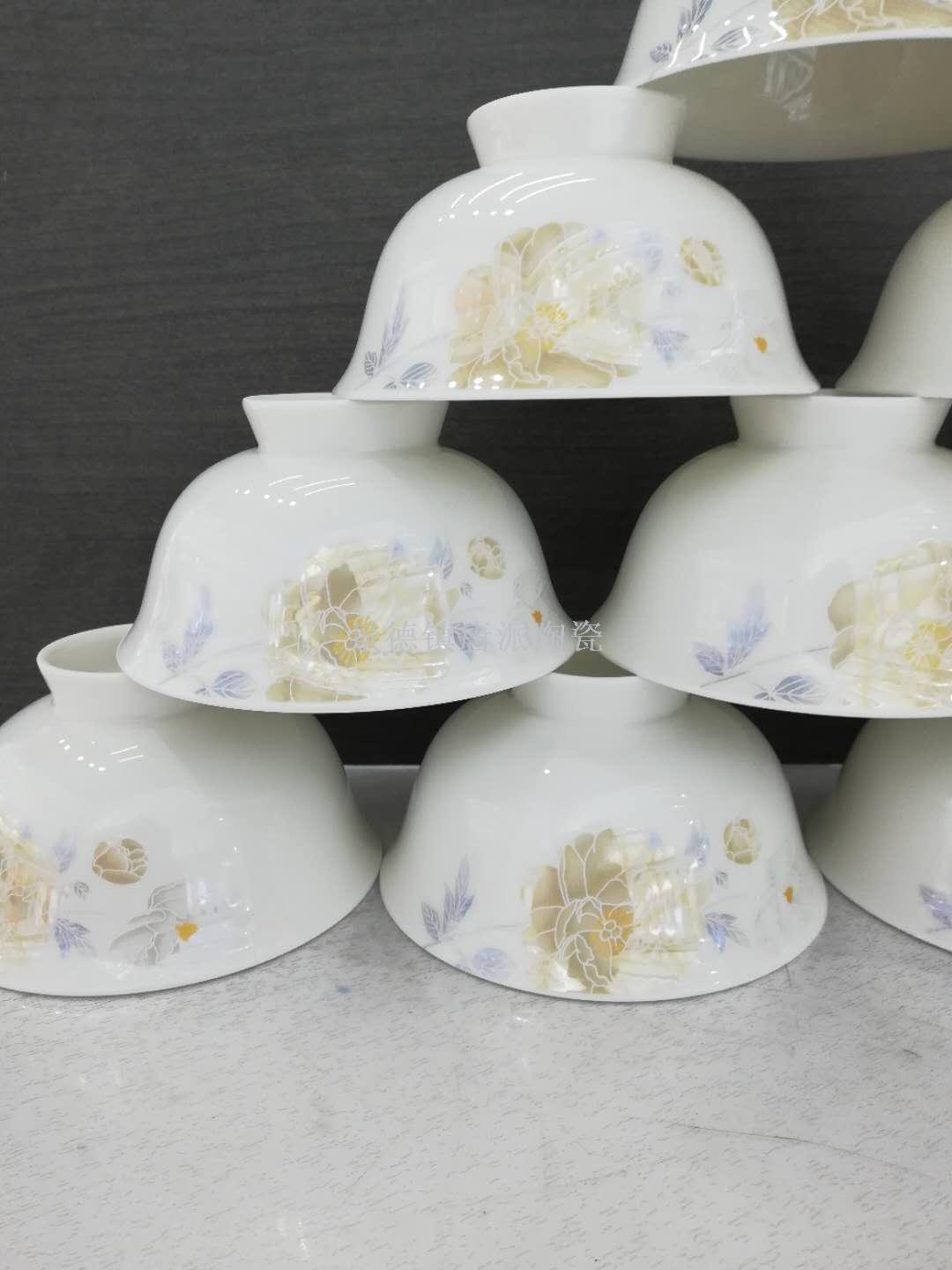 Jingdezhen 60 skull porcelain tableware set gift ceramic ceramic bowl dish spoon soup pan fish tray ashtray Jingdezhen 60 skull porcelain tableware set gift ceramic ceramic bowl dish spoon soup pan fish tray ashtray