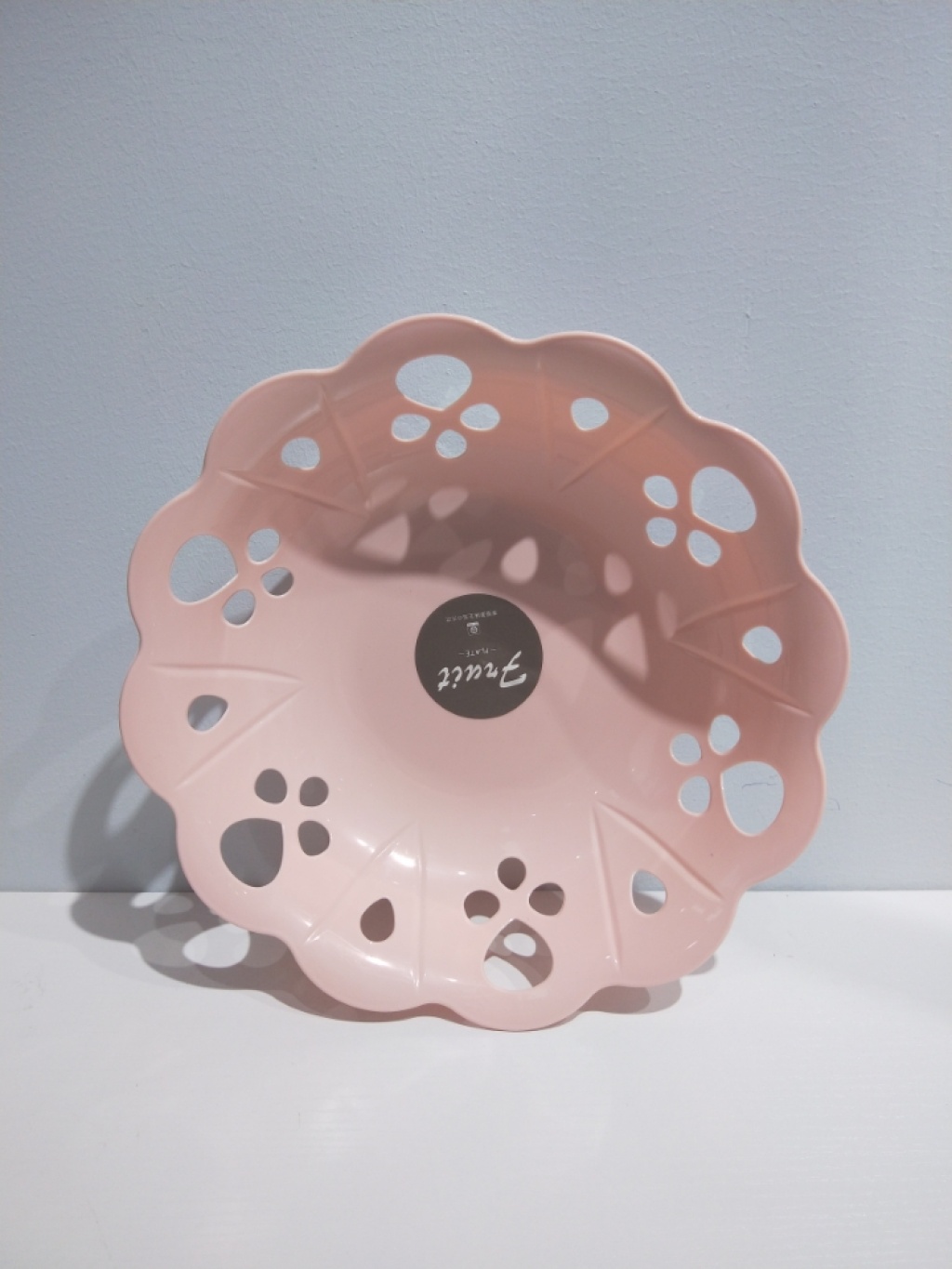 F02-913 Fashion Simple Household Fruit Dish Coffee Table Top Dried Fruit Snack Storage Tray Hollow Water Fruit Dish F02-913 Fashion Simple Household Fruit Dish Coffee Table Top Dried Fruit Snack Storage Tray Hollow Water Fruit Dish
