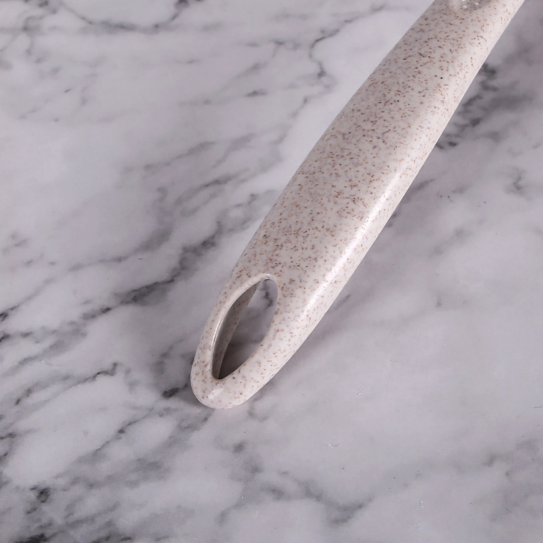 Factory direct wheat straw pot Brush Kitchen Wash dishes Brush household cleaning can hang multi-functional Cleaning Brush wholesale Factory direct wheat straw pot Brush Kitchen Wash dishes Brush household cleaning can hang multi-functional Cleaning Brush wholesale