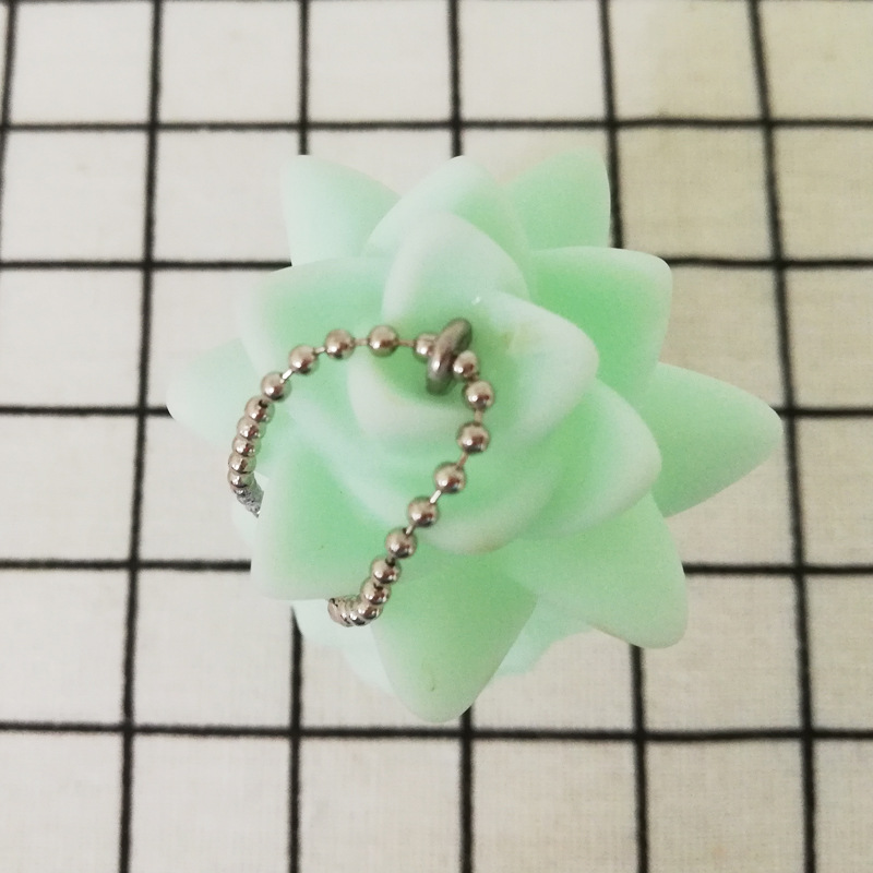 Ins creative gift pineapple key chain shining bag accessories hang plastic waterproof crafts wholesale