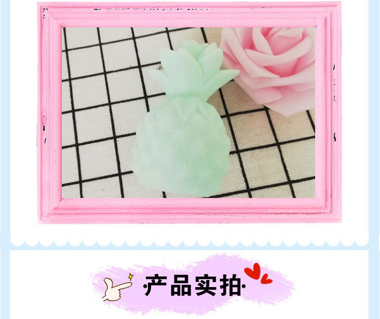 Ins creative gift pineapple key chain shining bag accessories hang plastic waterproof crafts wholesale
